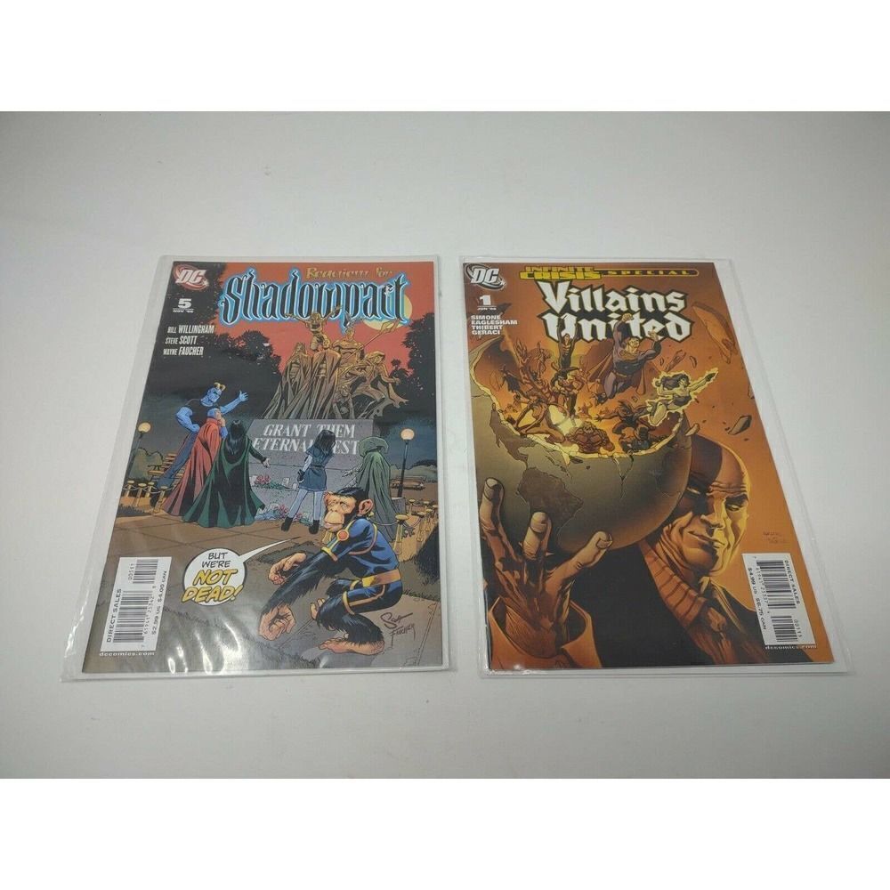 DC Comics Random Lot Villans United No 1 and Requiem for Shadowpact No 5